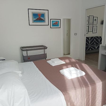 Chiarini22 Apartments Nápoly Kültér fotó