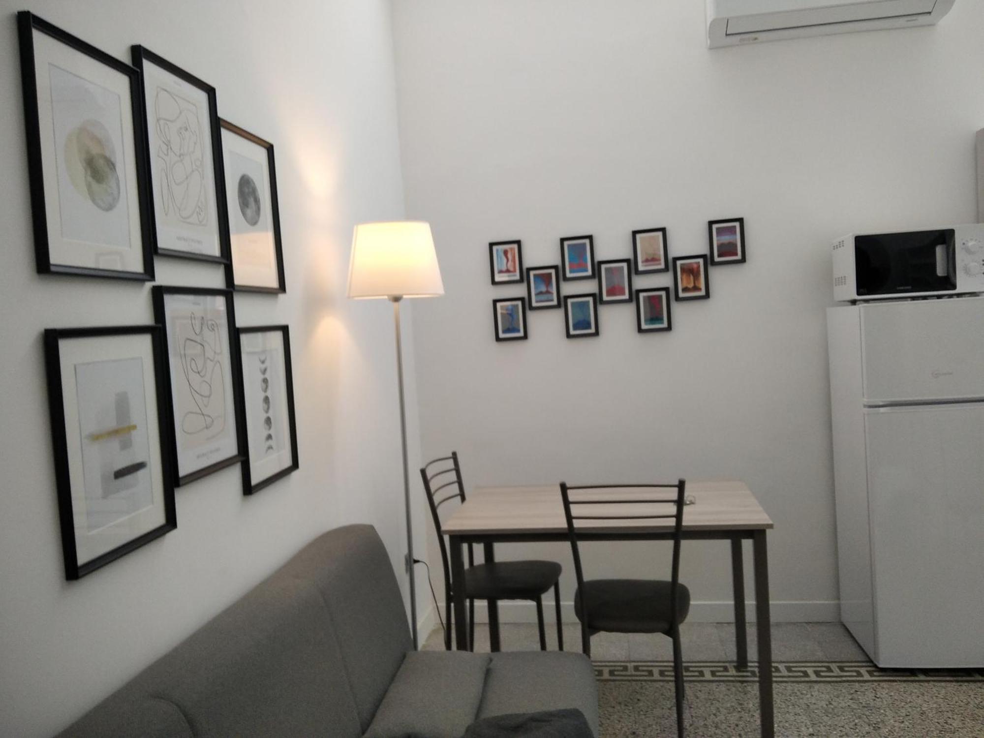 Chiarini22 Apartments Nápoly Szoba fotó